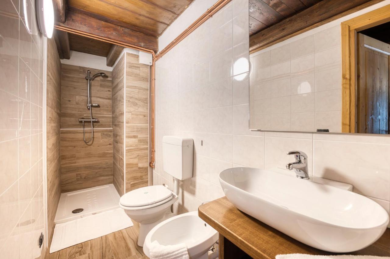 Incanto Walser Apartments Ronco Macugnaga Kültér fotó